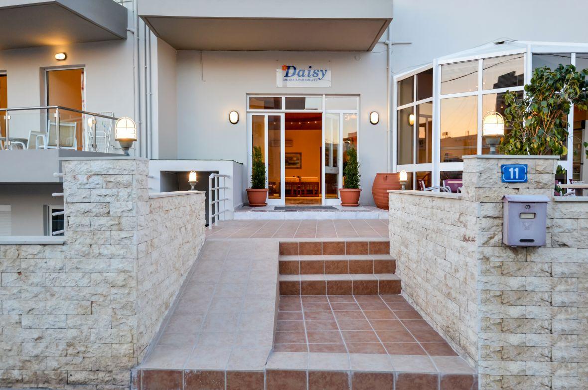 Daisy Hotel Apartments Rethymno  Bagian luar foto