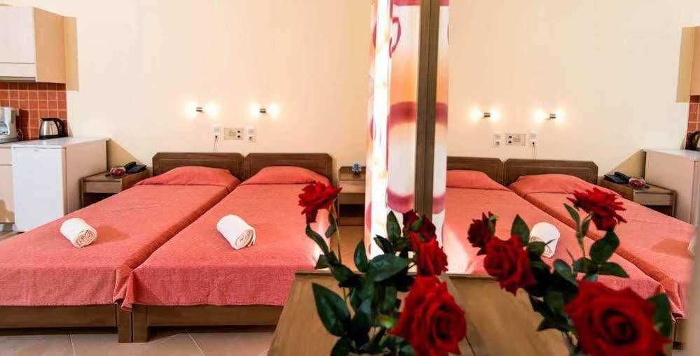 Daisy Hotel Apartments Rethymno  Bagian luar foto